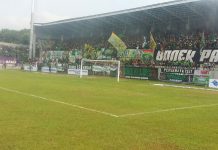 Persebaya Rebut Piala Kapolres Banyuwangi bonek