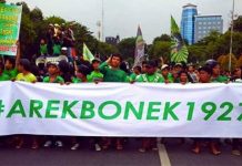 Aksi Bonek Gruduk SIM-CG Tetap Berlangsung