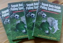Bedah Buku Sepak Bola Gajah Persebaya di JX Expo