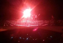 Spanduk HUT Persebaya Bertebaran