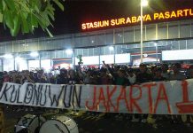 Kulonuwun Jakarta, Rombongan Terakhir Bonek via KA Berangkat