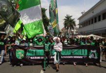 Parade Bela Persebaya Berjalan Tertib dan Sukses