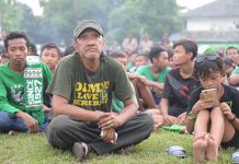 Bonek Akan Buru Pelaku Pembobolan dan Perusakan Warung di GOR Pajajaran