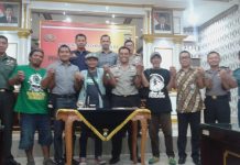 AB1927 Datangi Polrestabes Surabaya Koordinasi Pemberangkatan Bonek