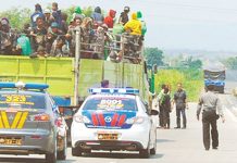 Mengapa Sebaiknya Bonek Menghentikan Tradisi Estafetan untuk Dukung Persebaya