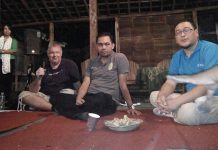 Direktur Tim Persebaya Heran, Bonek Nyanyi 90 Menit Gak Rasis dan Hujat Rival Sebelah