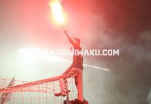 Perlukah Pelarangan Flare Dalam Stadion?