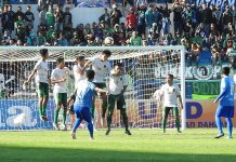 Menilai Kinerja Lini Belakang Persebaya