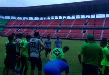 Dipimpin Alfredo Vera, Persebaya Gelar Latihan di Stadion GBT