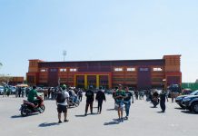 Bonek Invasi Pulau Garam