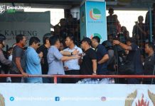 Ketegangan di Tribun Kehormatan Gubernur