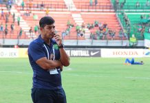 Menanti Striker Asing Yang Tak Kunjung Tiba