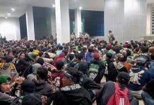 Ratusan Bonek Dipulangkan dari Cikarang