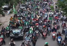 Pemain, Manajemen, Semua Pihak Terkait Persebaya Adalah Bonek