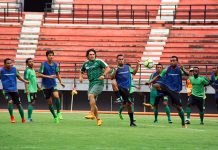 Latihan Persebaya Jelang Lawan PS TNI