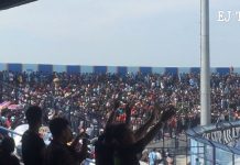 Bonek, LA Mania, Curva Boys Satu Tribun di Stadion Surajaya