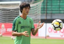 Persebaya Sementara Unggul Lewat Gol Rishadi Fauzi