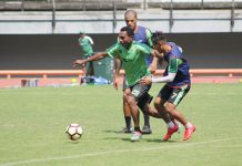 Lawan Barito, Alfredo Evaluasi Lini Pertahanan