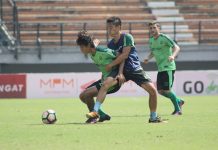 Latihan Rutin Persebaya di GBT Jelang Lawan Barito Putera