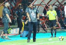 Tendang Botol, Alfredo Vera Didenda Komdis Rp 25 Juta