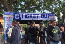 Sebagian Bonek Hadir di Stadion, Sebagian Bonek Dipulangkan