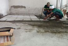 Bonek Bangun Mushola Lagi di GBT