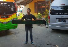 Alfath Tour & Travel, Bisnis Keluarga yang Berlanjut Berkat Inspirasi Loyalitas Bonek