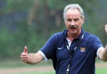 Berharap Alfred Riedl untuk Persebaya