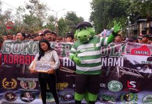 Aksi Kemanusiaan Bonek di Car Free Day