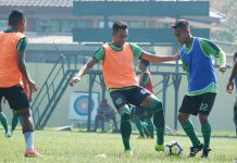 Akrab di Timnas, Irfan Senang Hansamu Gabung Persebaya