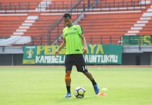 Beda Sikap Pelatih Persebaya dan Tira Persikabo Soal Pemain Timnas