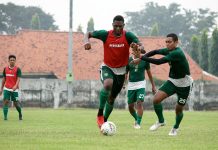 Belum 100 Persen, Amido Balde Mungkin Absen Lawan Madura United