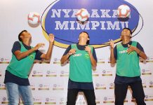 Cerita Seru Tiga Pemain Muda Persebaya di Manchester