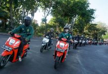 Serahkan Hasil Lelang Honda PCX Edisi Persebaya Ke Panti Asuhan Bonek, MPM Ajak Bonek Wani Riding