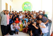 Sebelum Berangkat Away, Persebaya U-20 Sambangi Panti Asuhan Bonek