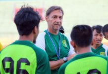 Mengapa Wolfgang Pikal Tidak Duduk di Bangku Cadangan?