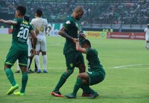 Kapal Persebaya Oleng, Kapten!