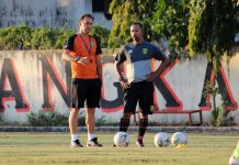 Bejo Izin Kursus AFC A, Uston Nawawi Dampingi Pikal di Sesi Latihan