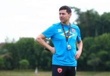 Anggap PSSI Langgar Regulasi, Pelatih PSM Keluhkan Laga Lawan Persebaya PSM Keluhkan Laga Lawan Persebaya