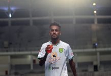 Aji Masih Percaya Alwi Akan Jadi Pemain Hebat alwi slamat