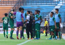 Persebaya 4, Bhayangkara 0: Green Force Menang Telak Berkat Kejelian Membaca Taktik