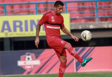 Awas, Beto Akrab Bobol Gawang Persebaya