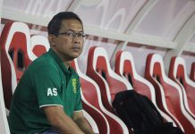 Aji Santoso Ajak Semua Pelaku Sepak Bola Taati Aturan