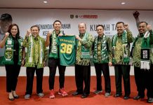 Kuliah Di UM Surabaya Gratis Tiket Pertandingan Persebaya? Wah Iki, Rek!