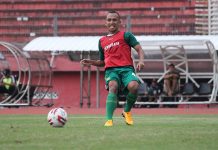 Sempat Kesulitan di Partai Pembuka, Irfan Jaya Bertekad Cetak Gol Lawan Persipura