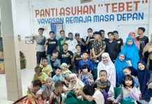 Bonek Jakarta Kunjungi Panti Asuhan