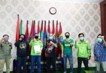 Pengadaan Ambulance Bonek Dapat Bantuan Dari UM Surabaya