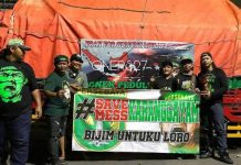 Bonek Peduli Kirim Bantuan 450 Paket Sembako