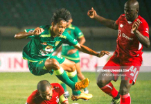 Persebaya vs Persik Kediri : 1 Kartu Merah 7 Kartu Kuning
