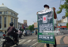 Bonek Maluku Surabaya : Nonton Di Rumah Itu Keren